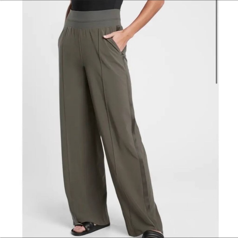 ATHLETA WIDE LEG ATHLETIC PANTS